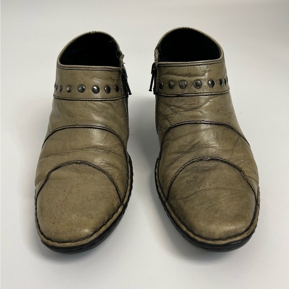 Josef Seibel Grey leather Pewter Gray Studded Ankle Boots Sz 38 - Picture 6 of 11